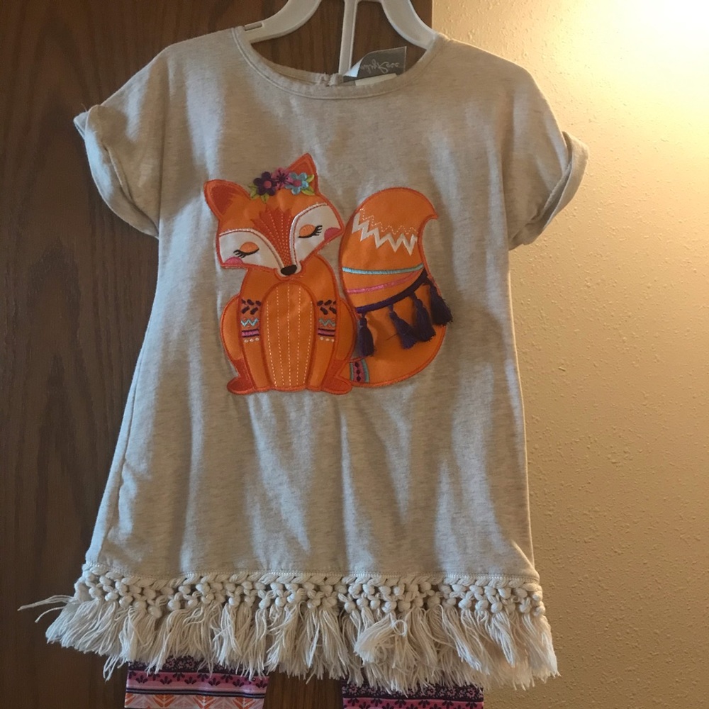 Girls 2 piece outfit